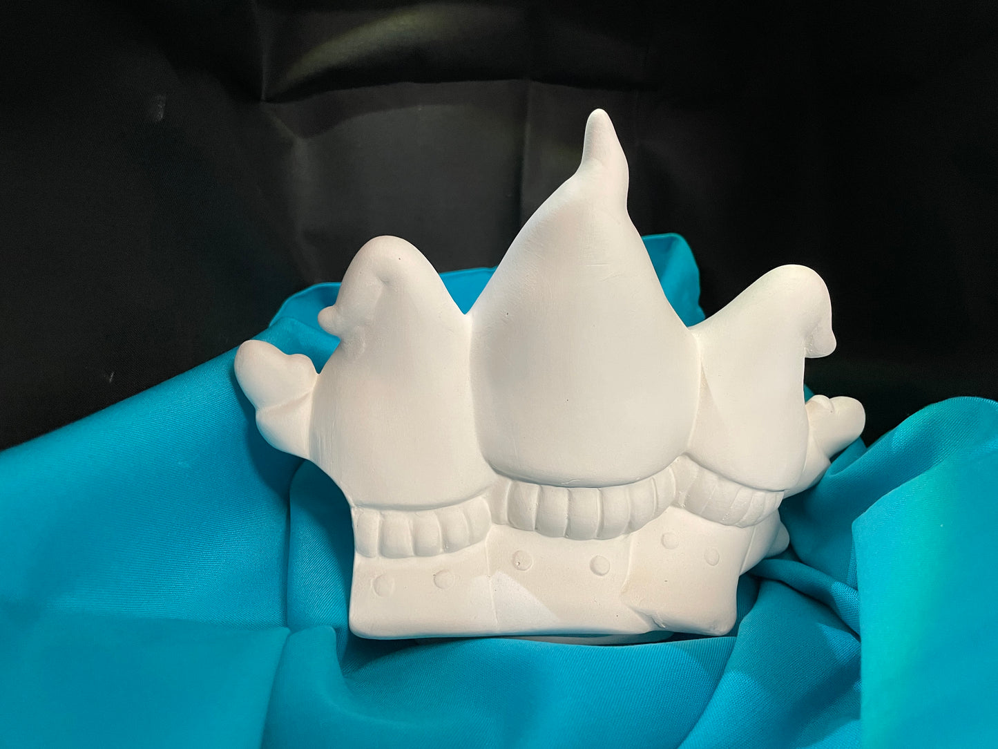 3 Gnomes Truck Insert Ceramic Bisque